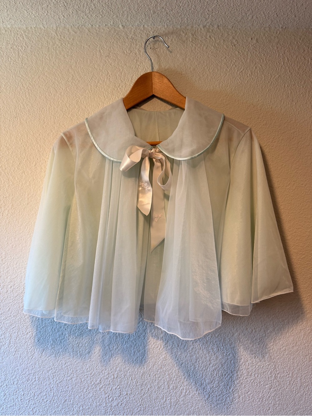 VINTAGE Sheer Pale Green Ribbon-Tie Capelet Top